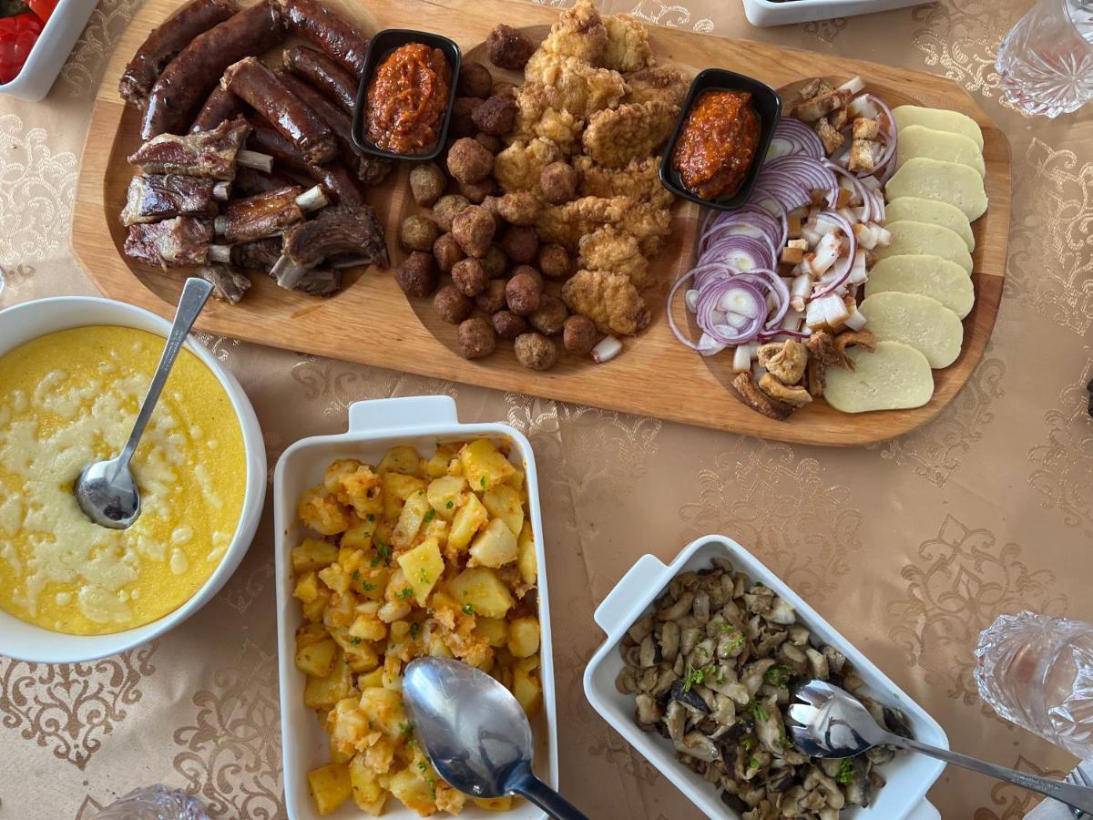 Vila Mery Moisei Luaran gambar